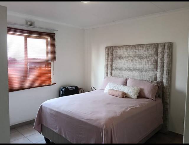 3 BEDROOM TOWNHOUSE FOR SALE IN ALBERTSDAL